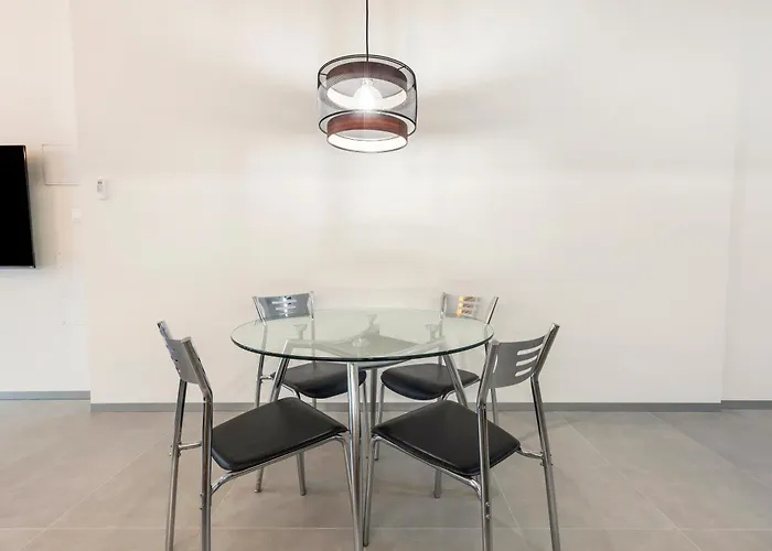 Evolution Luxury Center Apartment