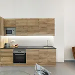 Evolution Luxury Center لقنت
